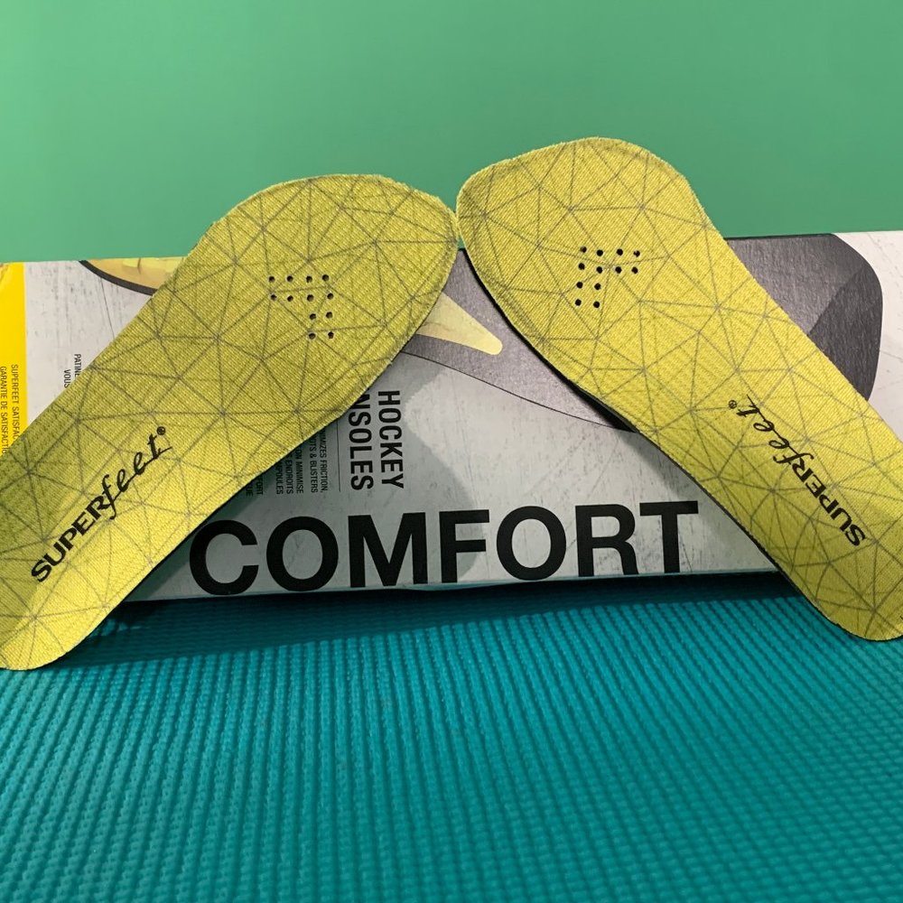 SuperFeet Comfort Hockey Insoles US Skate Size  3-4 Juniors  8 inches Length